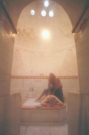 Shampooing at the Örücüler Bath