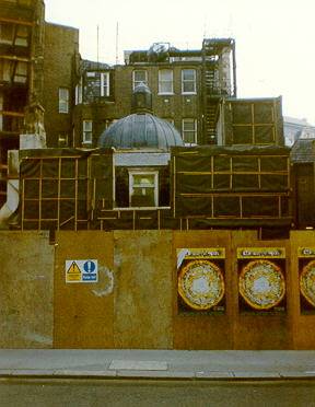 Temporary view of the dome from Craven Street